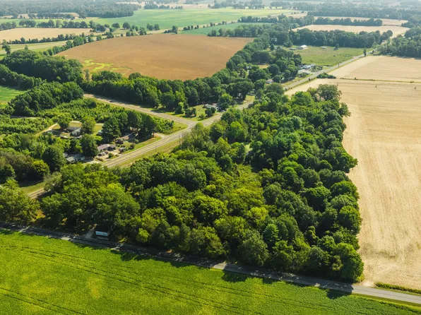 2051 Highway 431, Martin, TN 38237