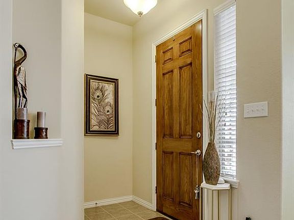 3rd image of 2364 San Augustine Ln