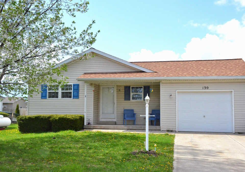 1st image of 130 Abbey Ln