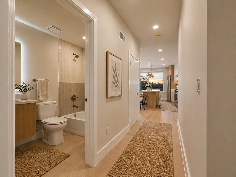 5220 Chester Ave #5 — Photo 4