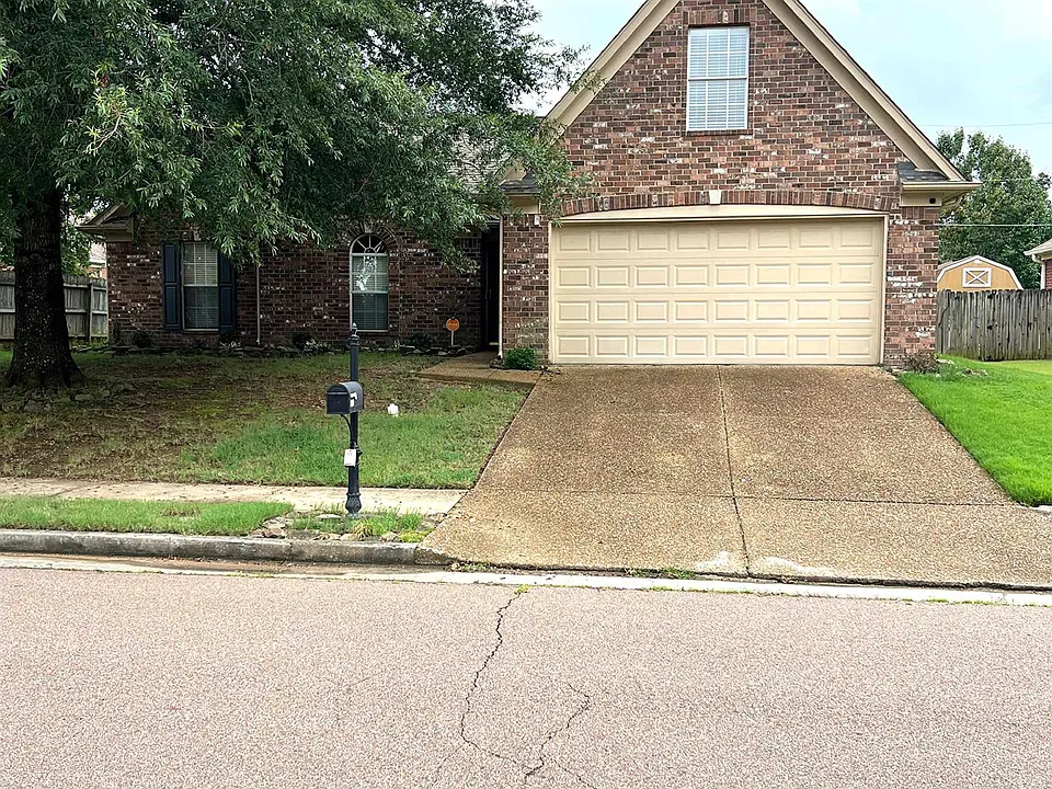 9837 Oldham Dr
