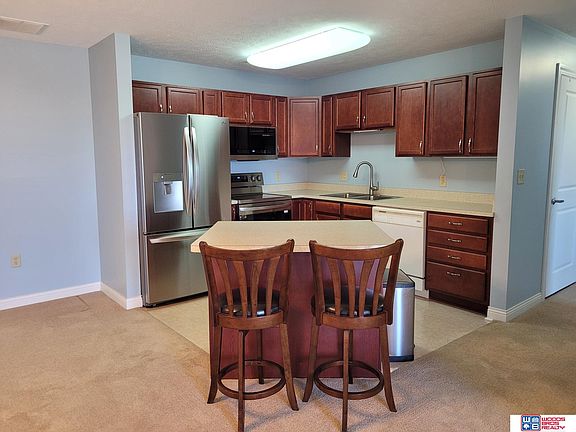 4th image of 5831 Enterprise Dr APT 108
