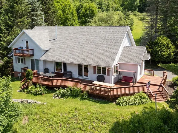1089 Hog Mountain Rd, Fleischmanns, NY 12430