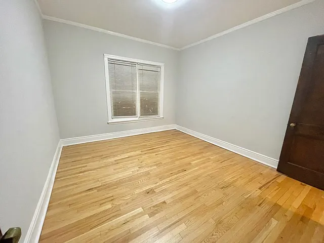 4452 N Winchester Ave #2 — Photo 7