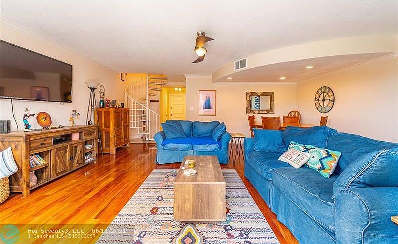 1st image of 670 Tennis Club Dr APT 311