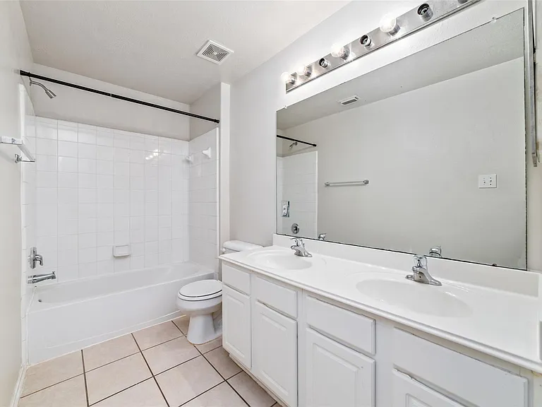 12615 Egret Hill Ct — Photo 16