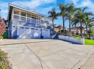 29670 Longhorn Dr, Canyon Lake, CA 92587