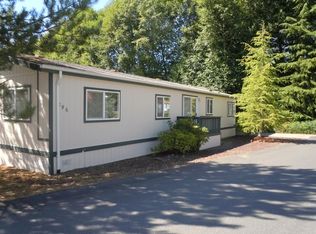 896 NE Saturn Ln, Bremerton, WA 98311