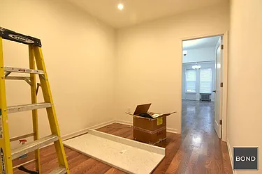 Rented by Bond New York
