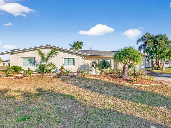 4312 S Atlantic Cir, North Fort Myers, FL 33903