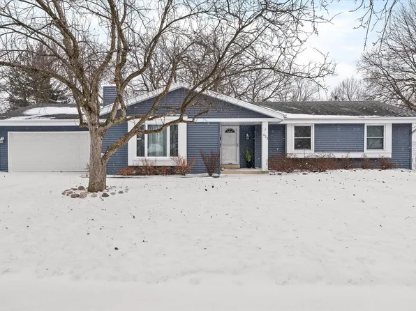 623 Elk LANE, Waukesha, WI 53188