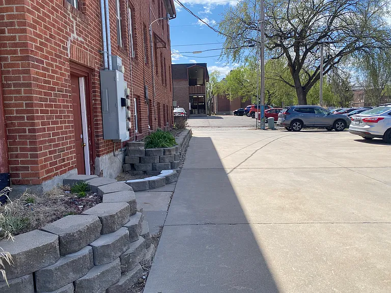 2827 N 53rd St #B1 — Photo 9