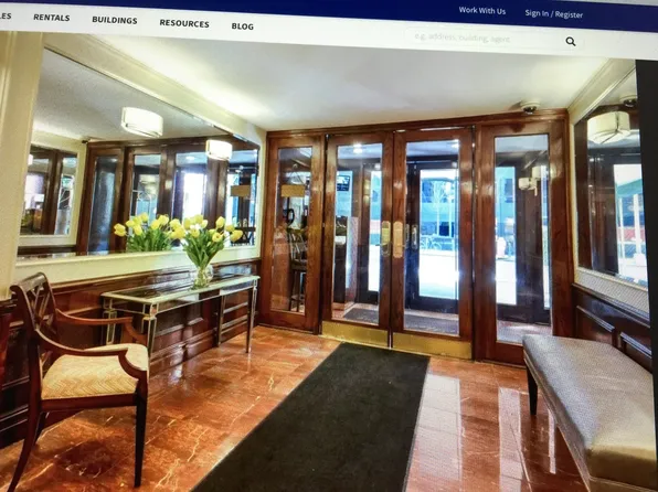 209 East 56th Street image 5 of 9