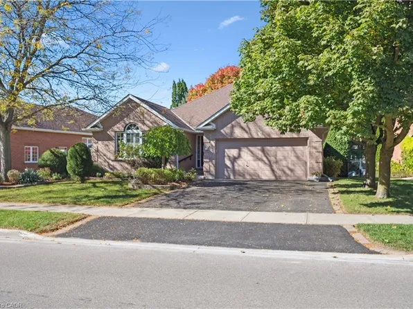 66 Kortright Rd E, Guelph, ON N1G 4N8