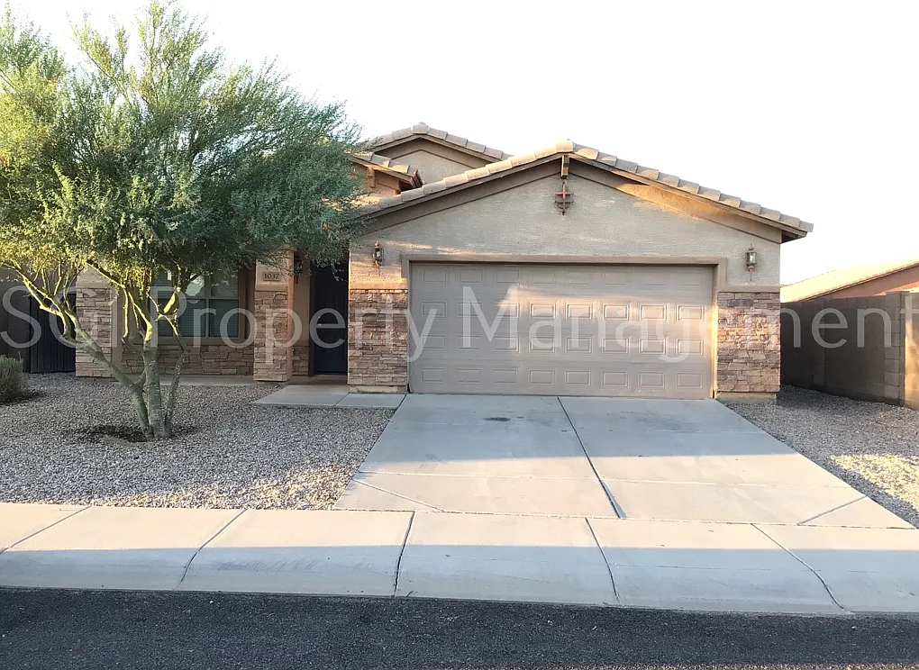 Single Level Casa Grande Property!! — Photo 1