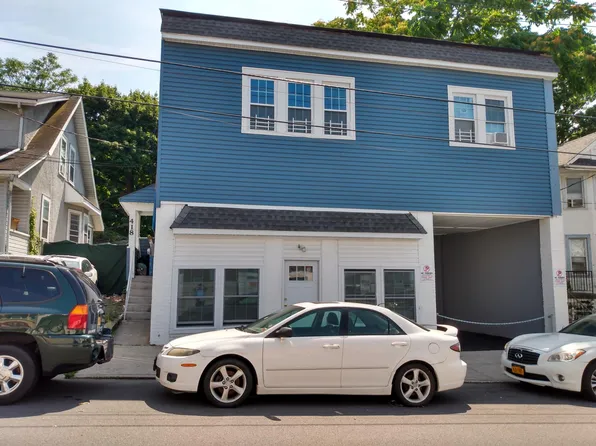 416 Castleton Ave, Staten Island, NY 10301