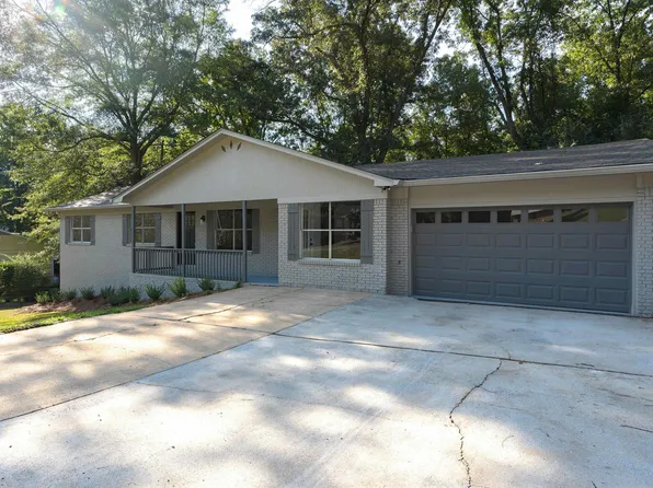 107 Kingstown Cir, Trussville, AL 35173