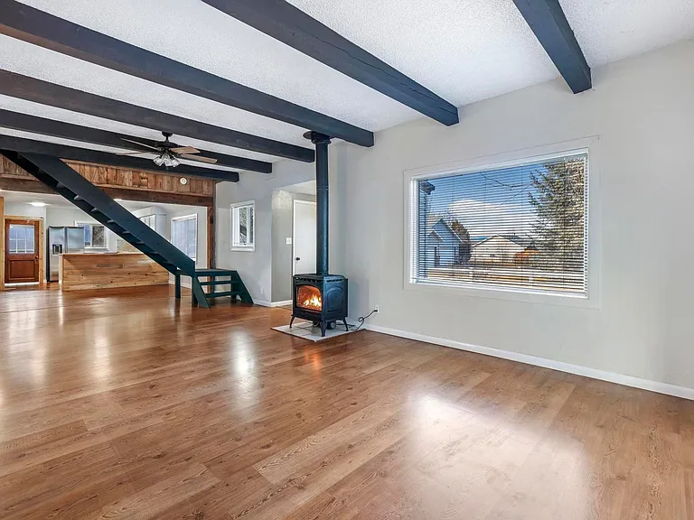 3321 Addison Ave E — Photo 10