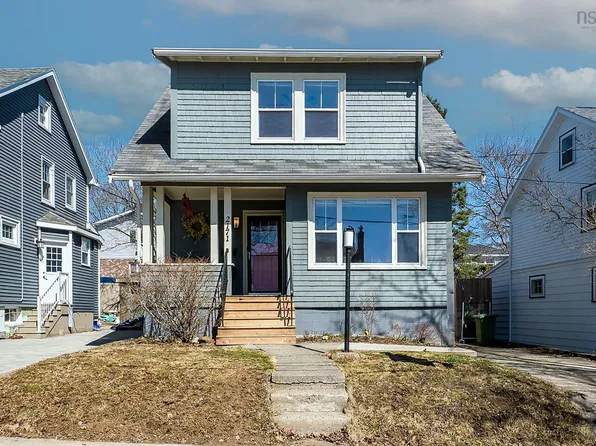 2171 Blink Bonnie Ter, Halifax, NS B3L 3E8