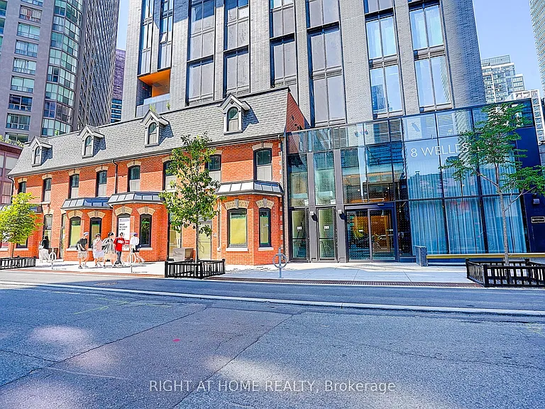 8 Wellesley St W #2606 — Photo 8