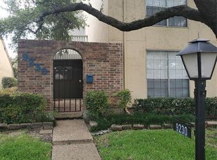 9230 Emberglow Ln, Dallas, TX 75243