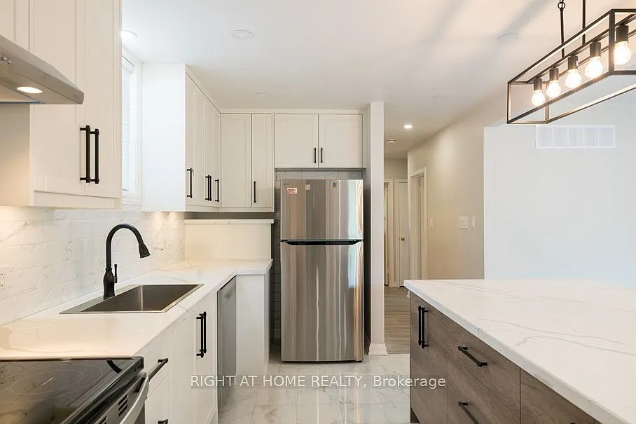 3 bed, $2,750 — Photo 2