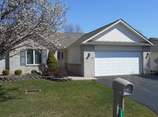2501 Villa West Dr, Findlay, OH 45840