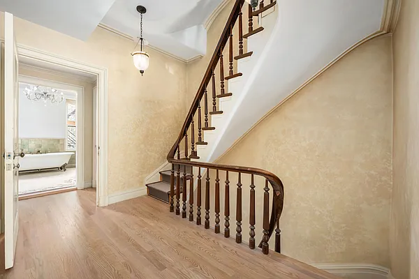 162 East 63rd Street #TH in Lenox Hill, Manhattan | StreetEasy