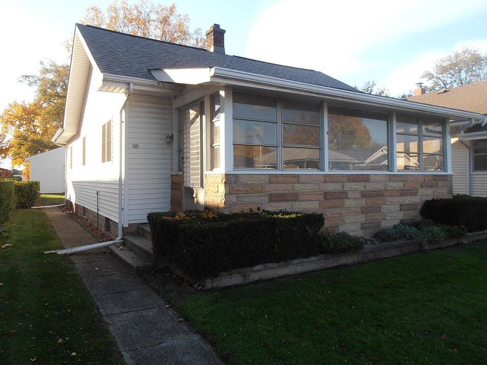 1st image of 135 N Middleboro Ave