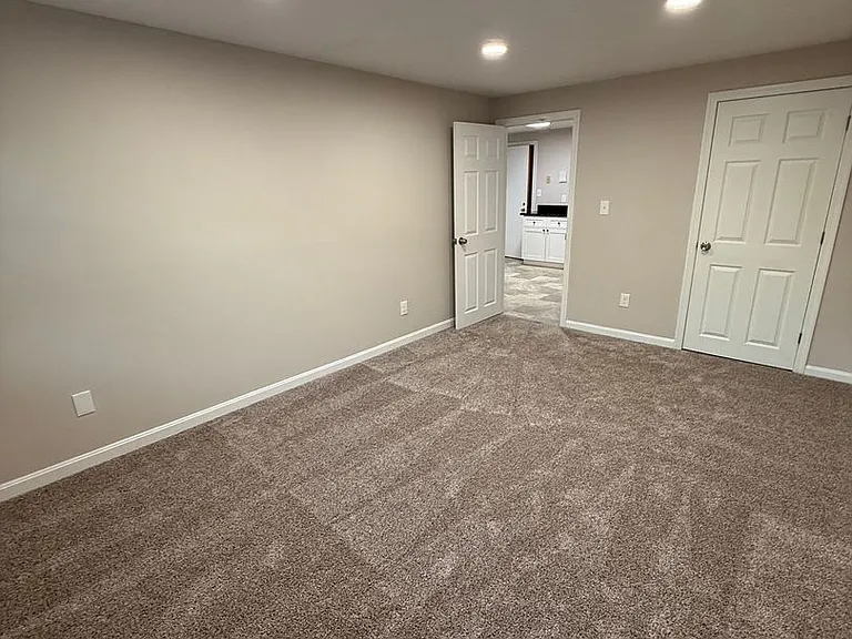 Ridgewood Apartments Gardner — Photo 7