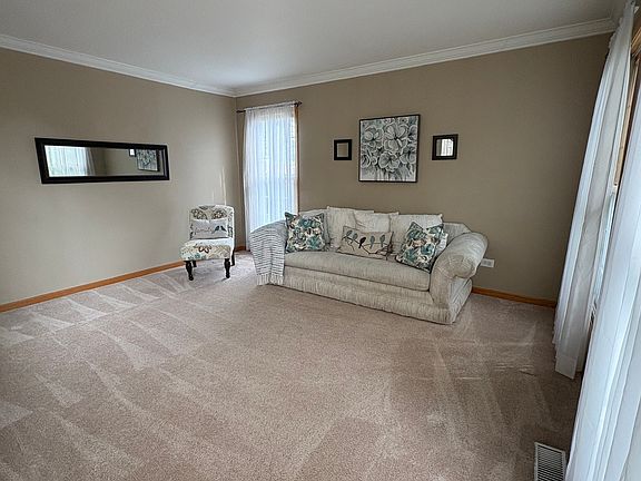 3rd image of 25137 W Vermette Rd
