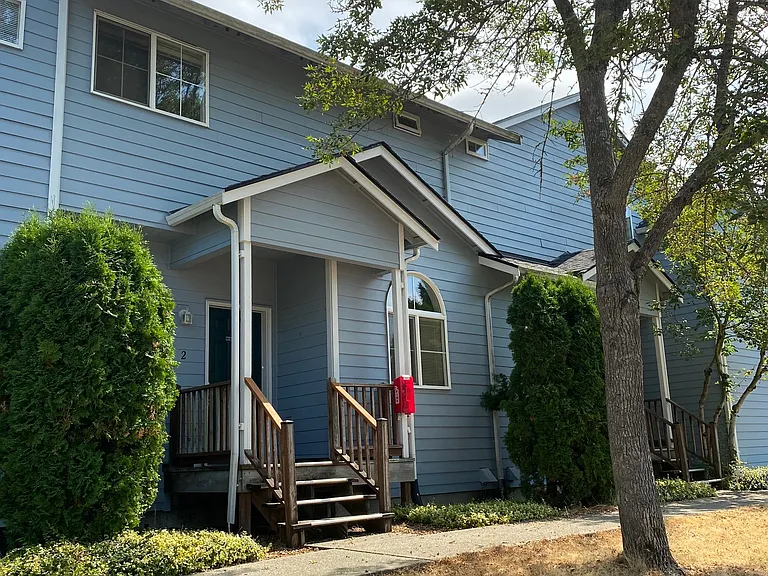 6312-9 Barstow Ln SE — Photo 9