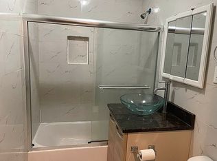 14136 84th Rd APT 2, Jamaica, NY 11435