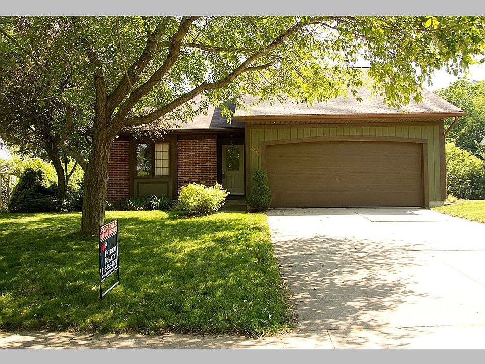1st image of 2378 Meadowglen Dr NE