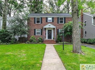 24 McCoy Ave, Metuchen, NJ 08840