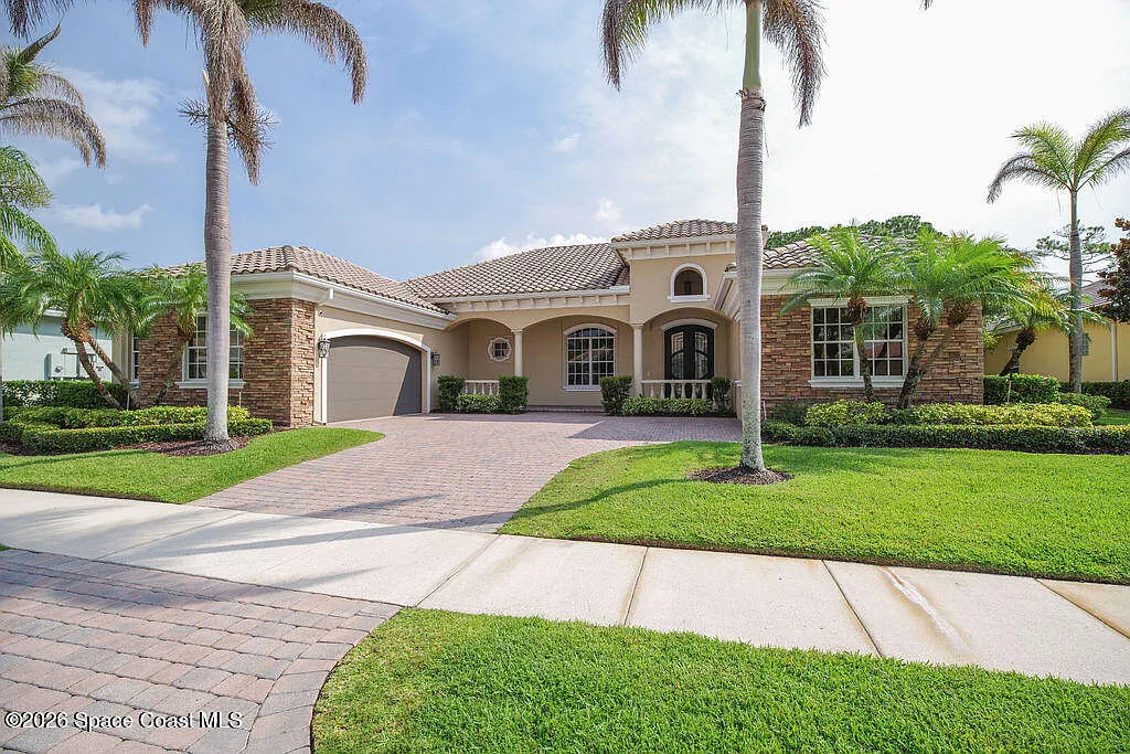 4 bed, 3.5 bath, 3428 sqft, $5,500 — Photo 1