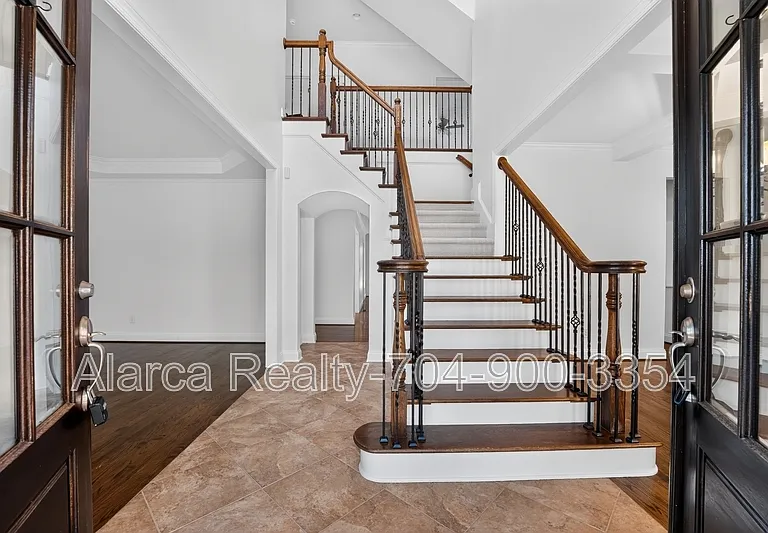 2718 Old Course Rd — Photo 12