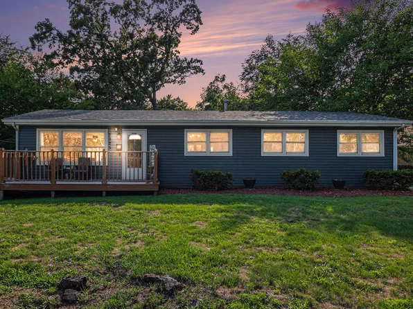 2925 McAfee Dr, Hobart, IN 46342