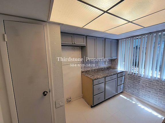 3rd image of 722 Oaks Manor Ct #L1-2