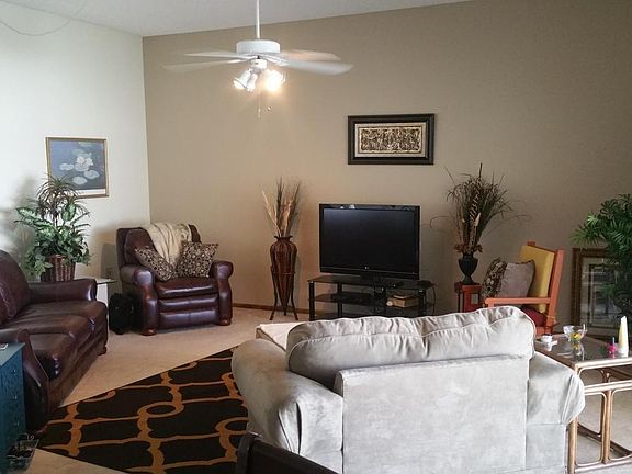 5th image of 9943 W Hutton Dr