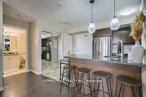 1045 Nadalin Hts #106 — Photo 16