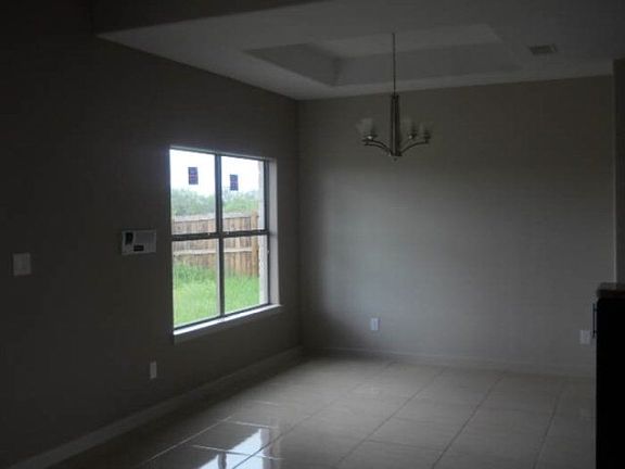 5th image of 5702 Buckeye Ct