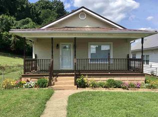 325 39th St, Ashland, KY 41101