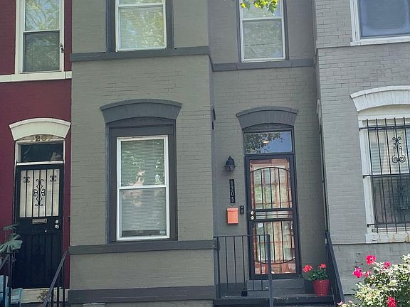 2nd image of 1205 I St SE