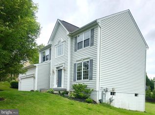 557 Hidden Stream Ct, Westminster, MD 21158