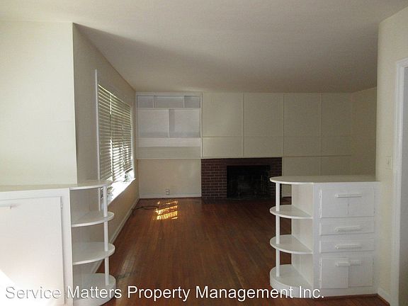 5th image of 1901 E Fisher St