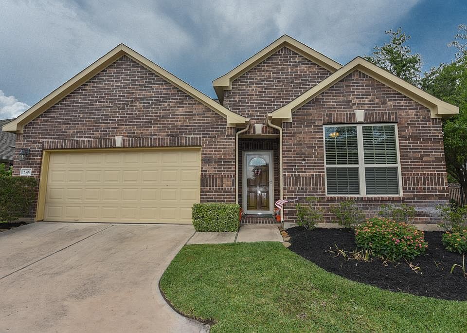 1st image of 2302 Sand Ct
