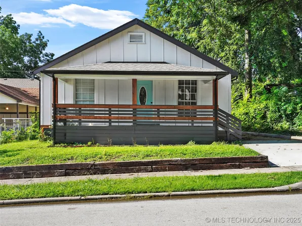 2052 E 12th Pl, Tulsa, OK 74104