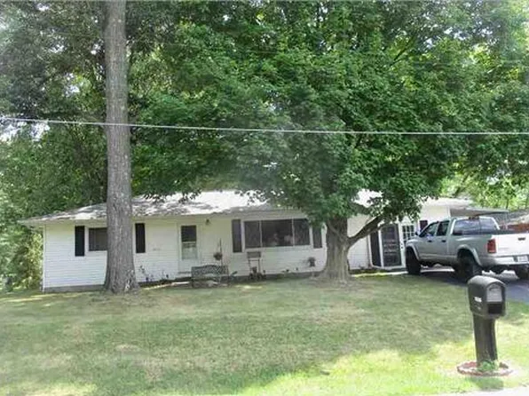 13388 Shell Beach Rd NE, Thornville, OH 43076