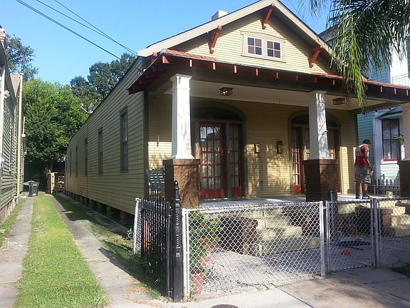 3rd image of 221 Vallette St